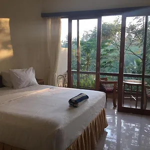  Villa D'tepi House